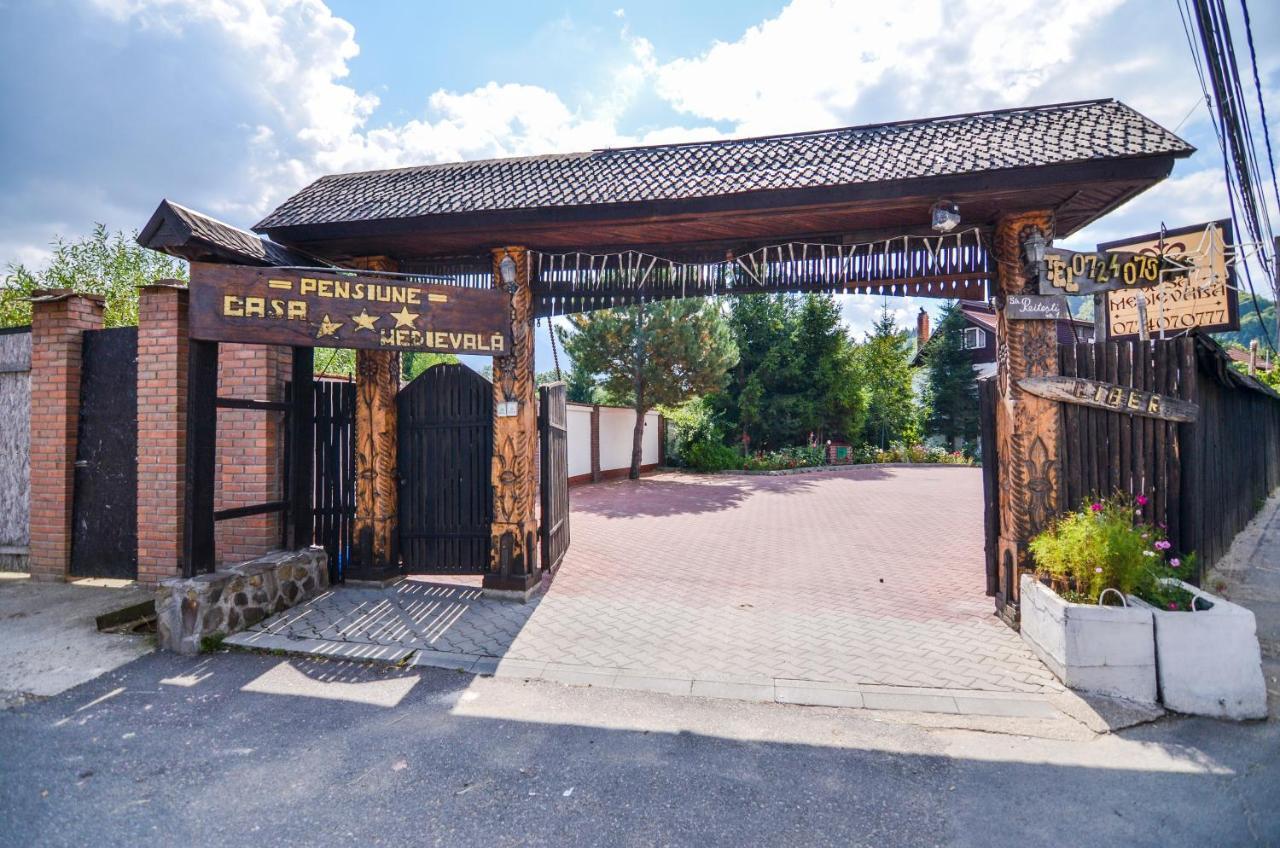 Pension Casa Medievala Bran  Exteriör bild